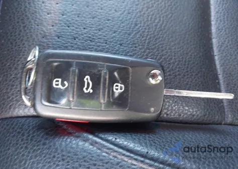 2014 Volkswagen Jetta Sportwagen 2.0L Tdi z USA, uszkodzony, nr VIN 3VWPL7AJ9EM627917